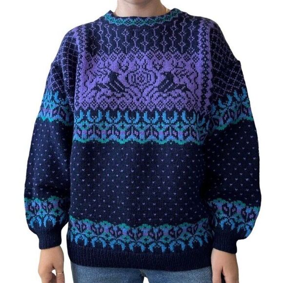 Vintage Hand Knit Reindeer Stag Navy Blue Wool Norwegian Fair Isle Sweater Sz L - Picture 1 of 8
